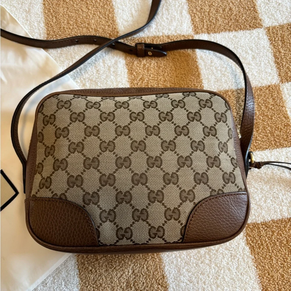 Gucci Brown Logo Crossbody Bag - Picture 2 of 8